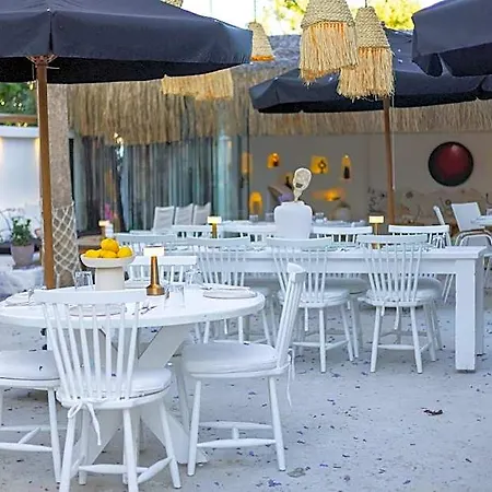 Zoe Alacati Hotel